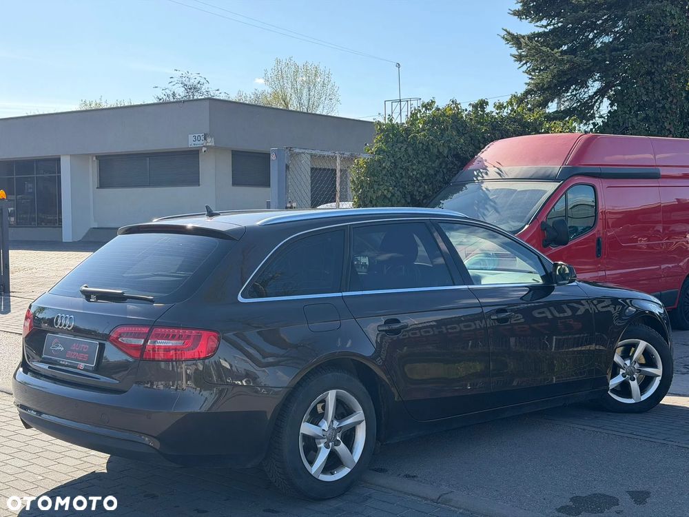 Audi A4 Avant 2.0 TDI DPF multitronic Ambiente - 4