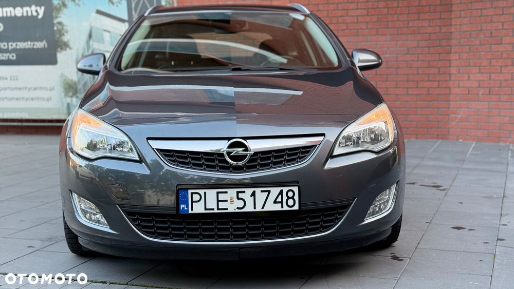 Opel Astra 1.4 T Cosmo - 6