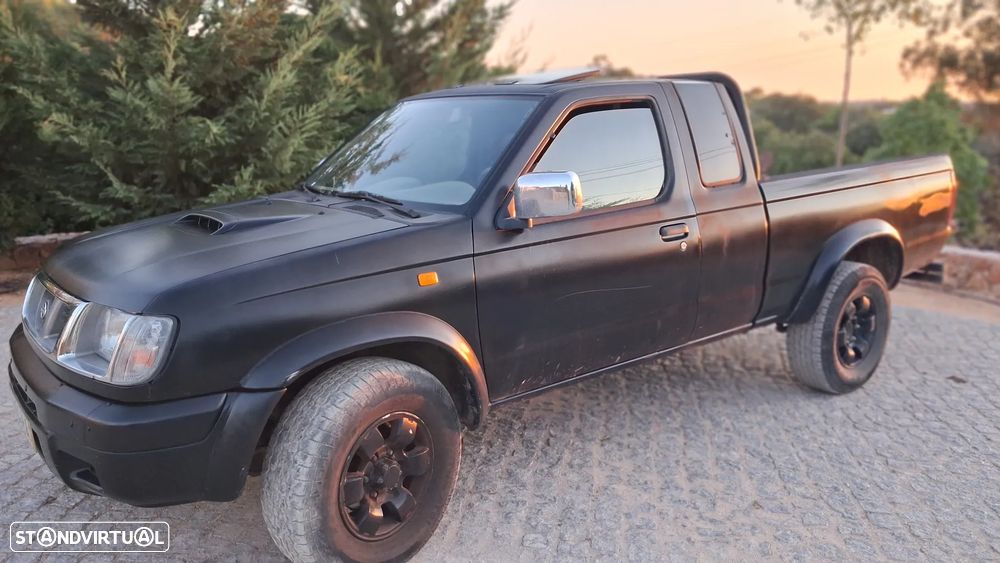 Nissan Pick Up 2.5 TD King Cab Navara - 4
