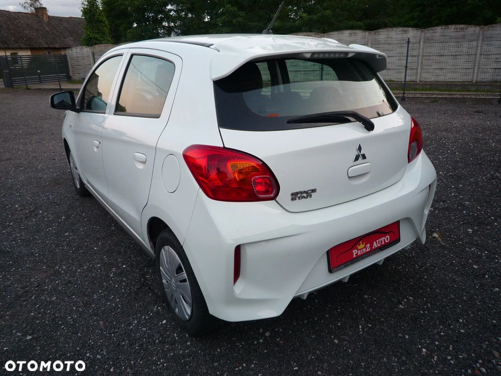 Mitsubishi Space Star - 3