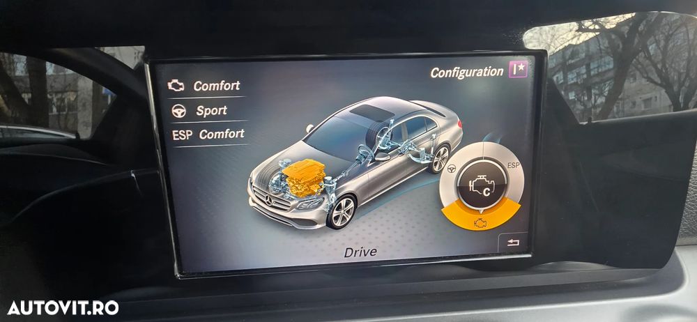 Mercedes-Benz E 220 d 9G-TRONIC AMG Line - 11