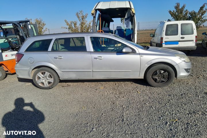 Turbosuflanta 55205474 Opel Astra H [facelift] [2005 - 2015] wagon 1. - 7