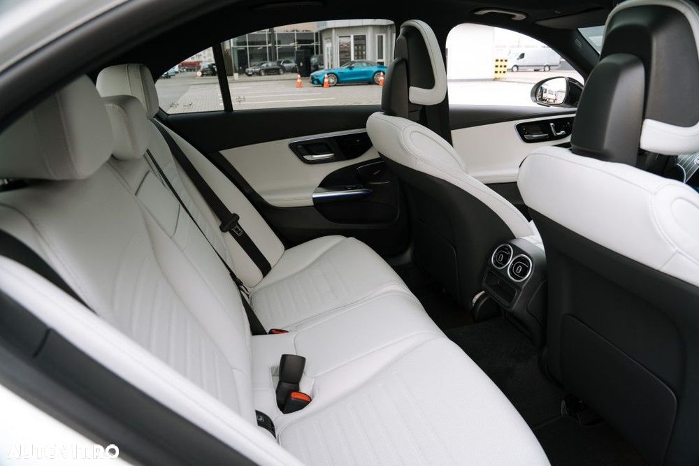 Mercedes-Benz C 200 4MATIC MHEV - 7