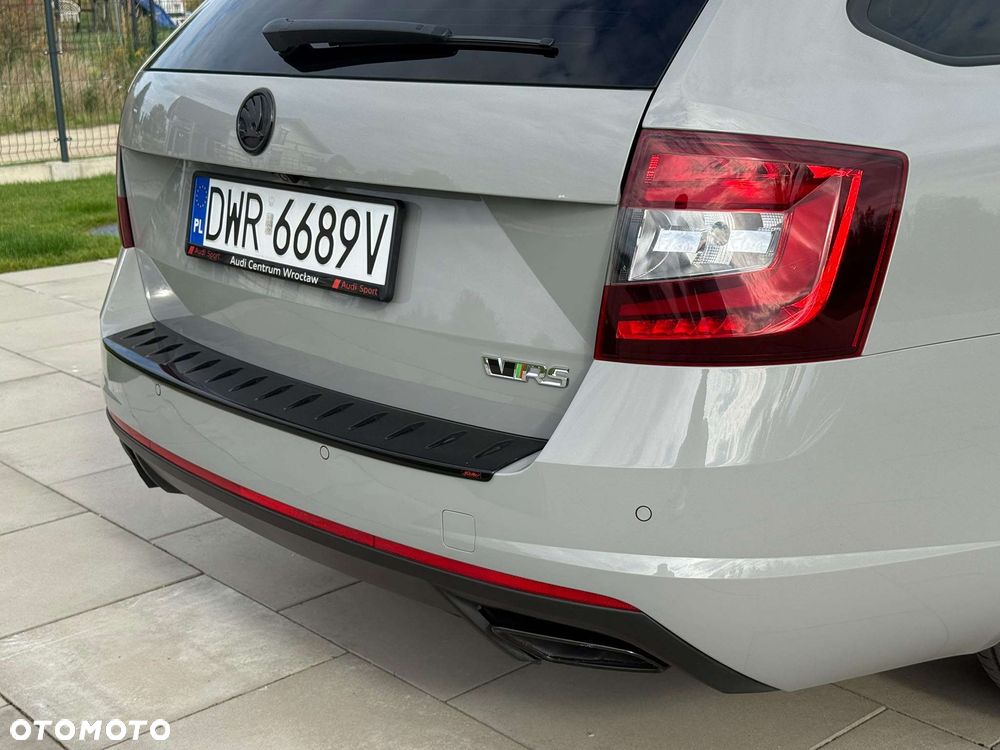 Skoda Octavia 2.0 TDI 4x4 RS DSG - 27