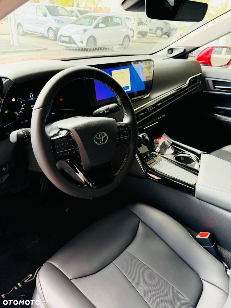 Toyota Mirai - 8