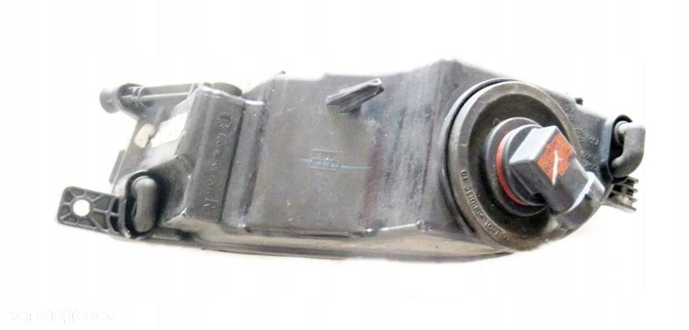 VW NEW BEETLE HALOGEN PRAWY PRZÓD PRZEDNI 180592-02 - 2