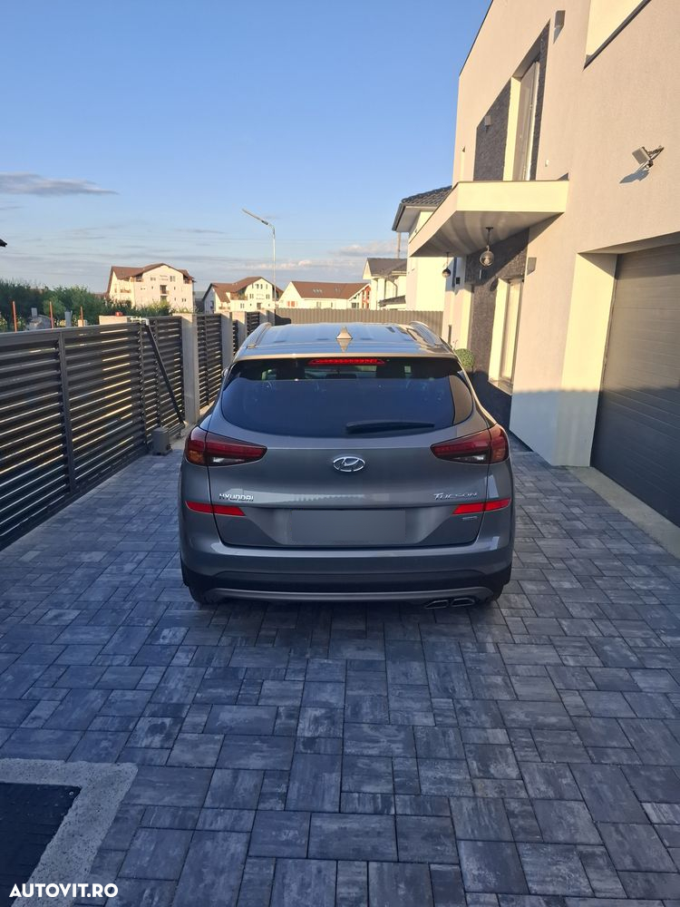 Hyundai Tucson 1.6 T-GDi 4WD 6MT Style - 4
