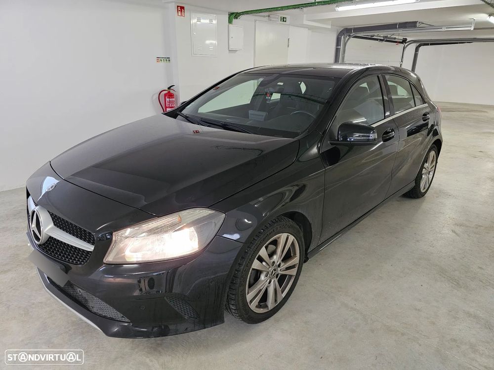 Mercedes-Benz A 180 d Fleet Pack Urban - 2