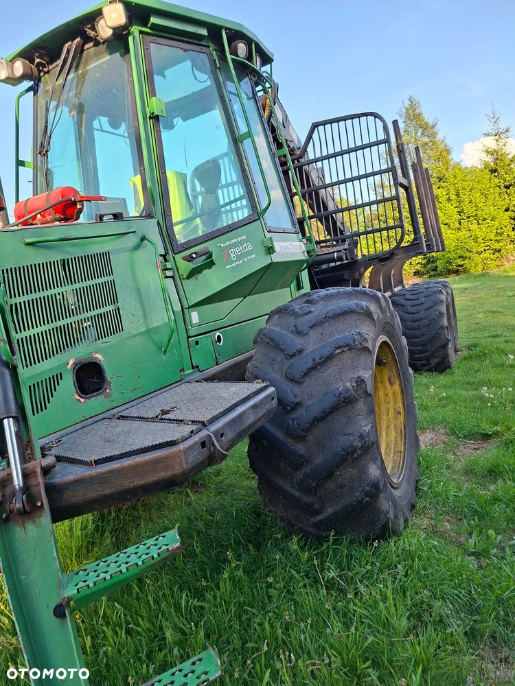 John Deere 1110D - 7