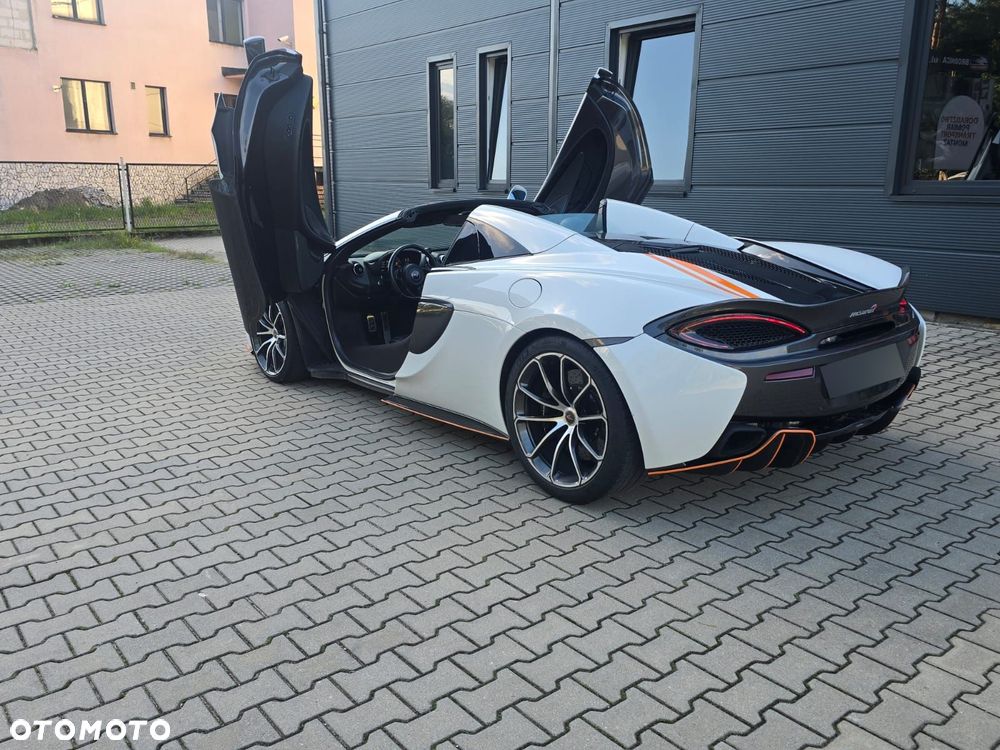 McLaren 570S Spider - 7