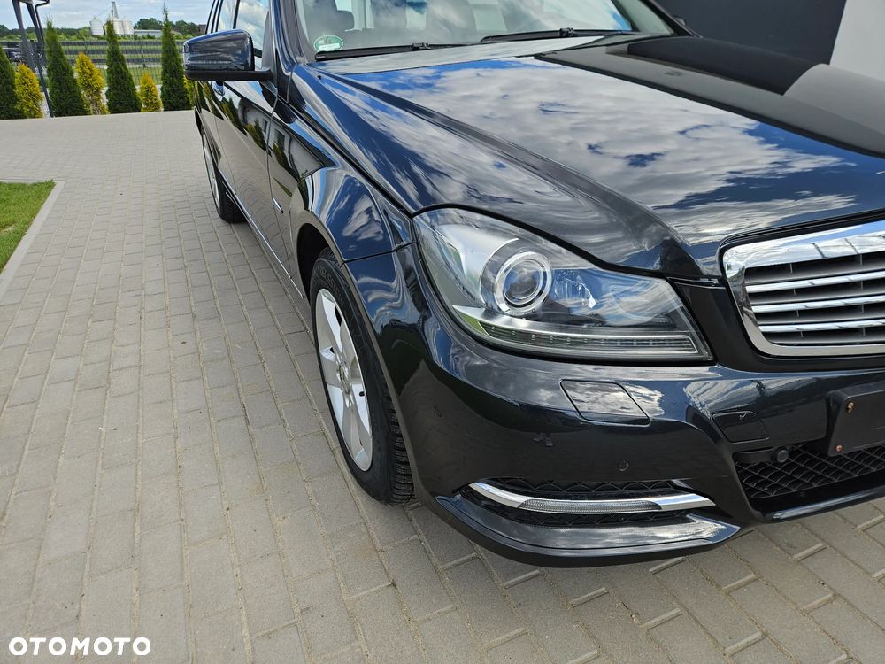Mercedes-Benz Klasa C 200 (BlueEFFICIENCY) 7G-TRONIC Elegance - 9