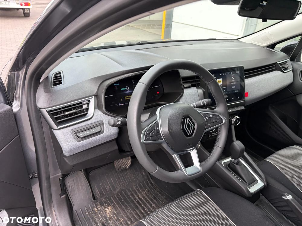 Renault Clio - 17