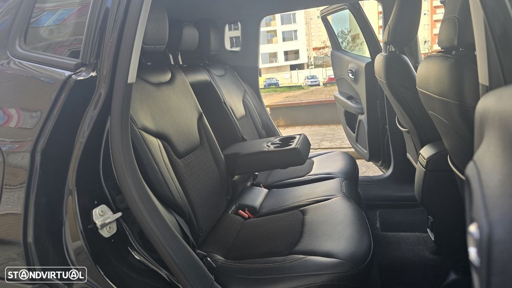 Jeep Compass 1.6 M-Jet Longitude - 16