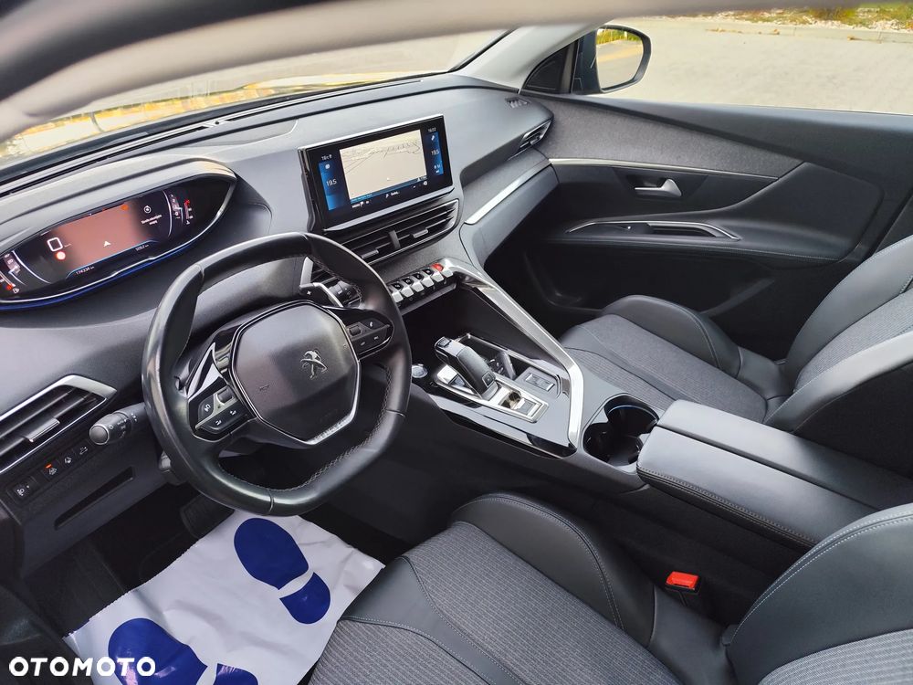Peugeot 3008 - 26