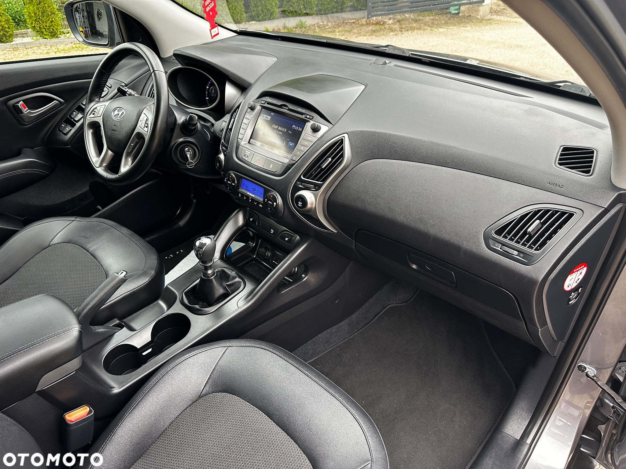 Hyundai ix35 1.7 CRDi 2WD blue Comfort - 32