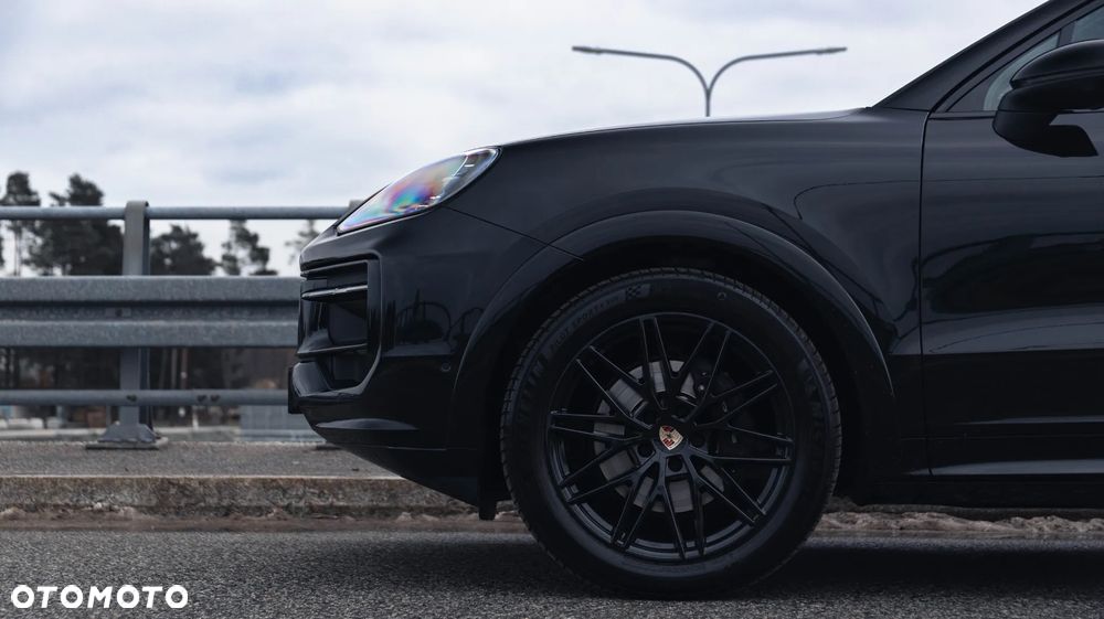 Porsche Cayenne - 7