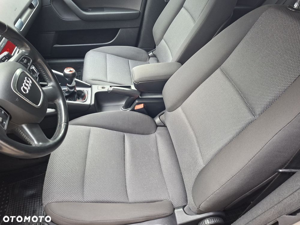 Audi A3 Sportback - 8