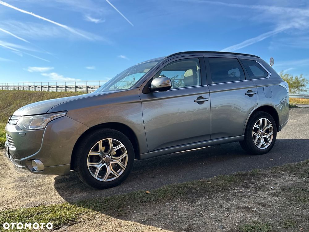 Mitsubishi Outlander PHEV Instyle NAVI - 5