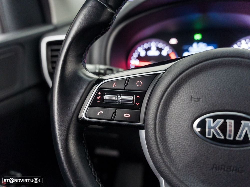 Kia Sportage 1.6 CRDI ISG Drive - 20