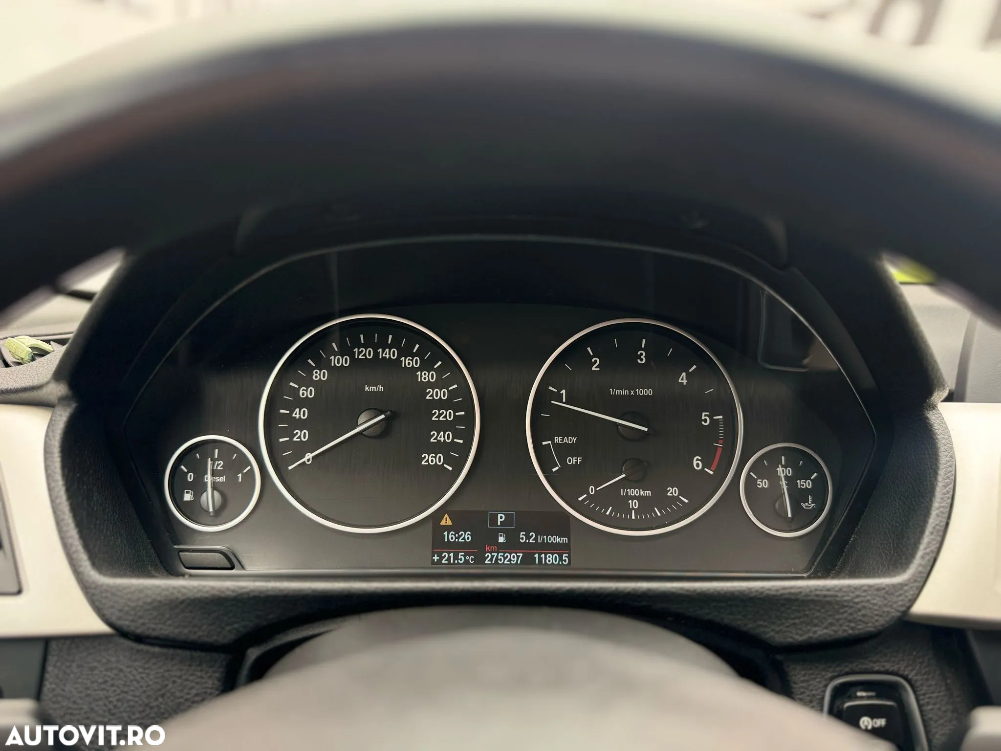 BMW Seria 3 318d Touring Aut. - 27