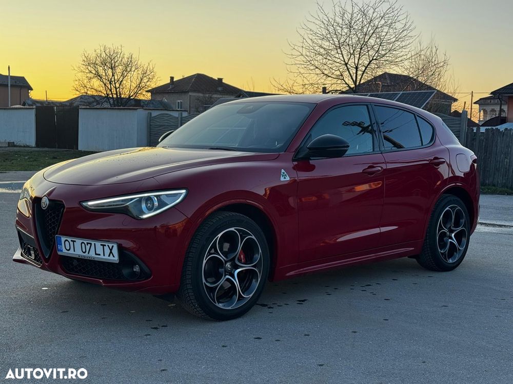 Alfa Romeo Stelvio 2.2 16V AT8 Q4 Veloce Ti - 2