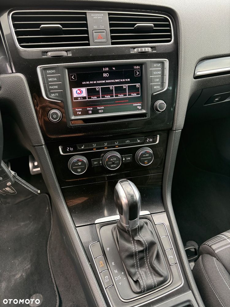 Volkswagen Golf - 13