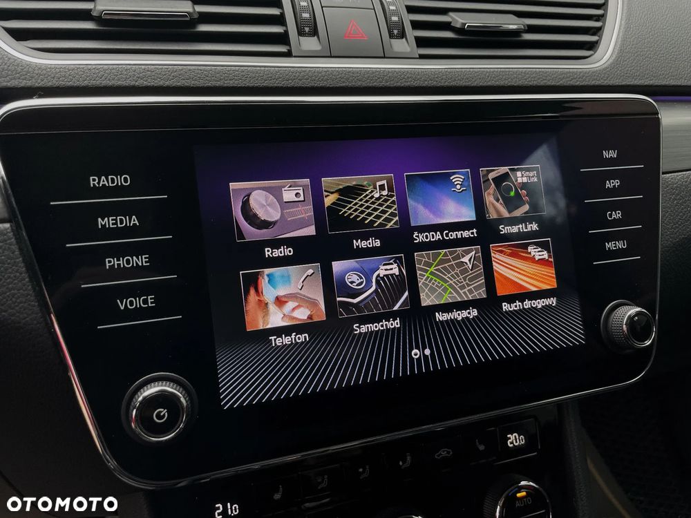 Skoda Superb 2.0 TDI Ambition DSG - 29