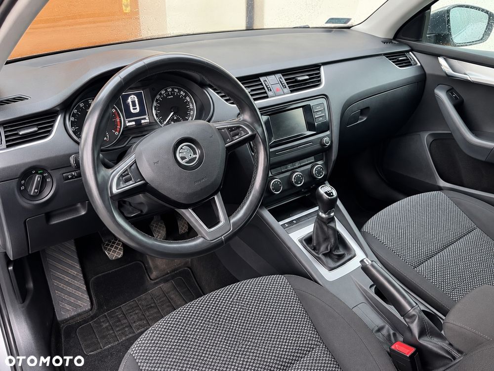 Skoda Octavia 2.0 TDI Ambition - 6
