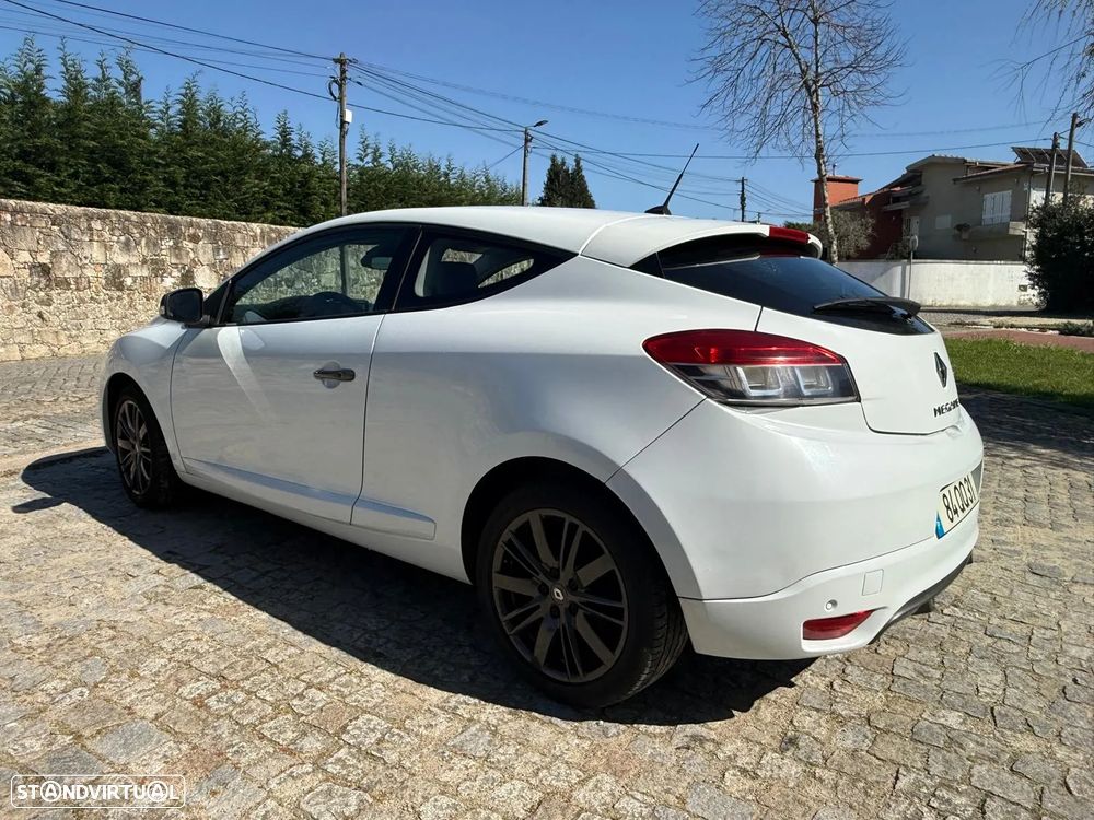 Renault Mégane Coupe Energy dCi 110 FAP Start & Stop GT Line - 6