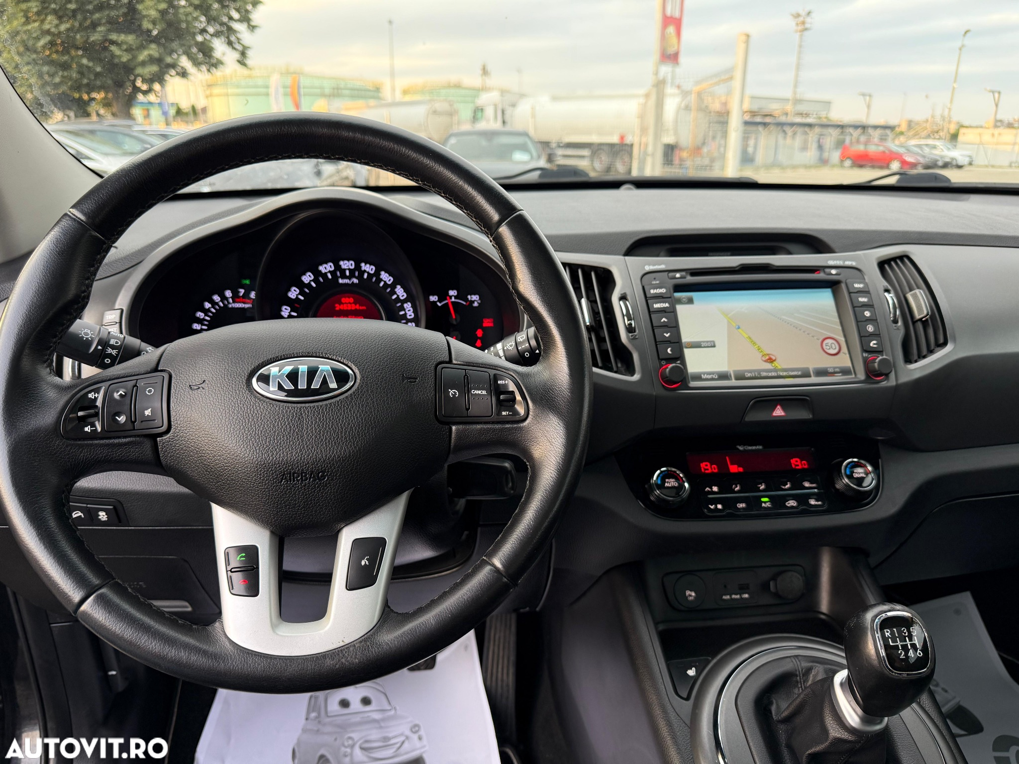 Kia Sportage 1.6 GSL MT 4x2 STYLE - 12