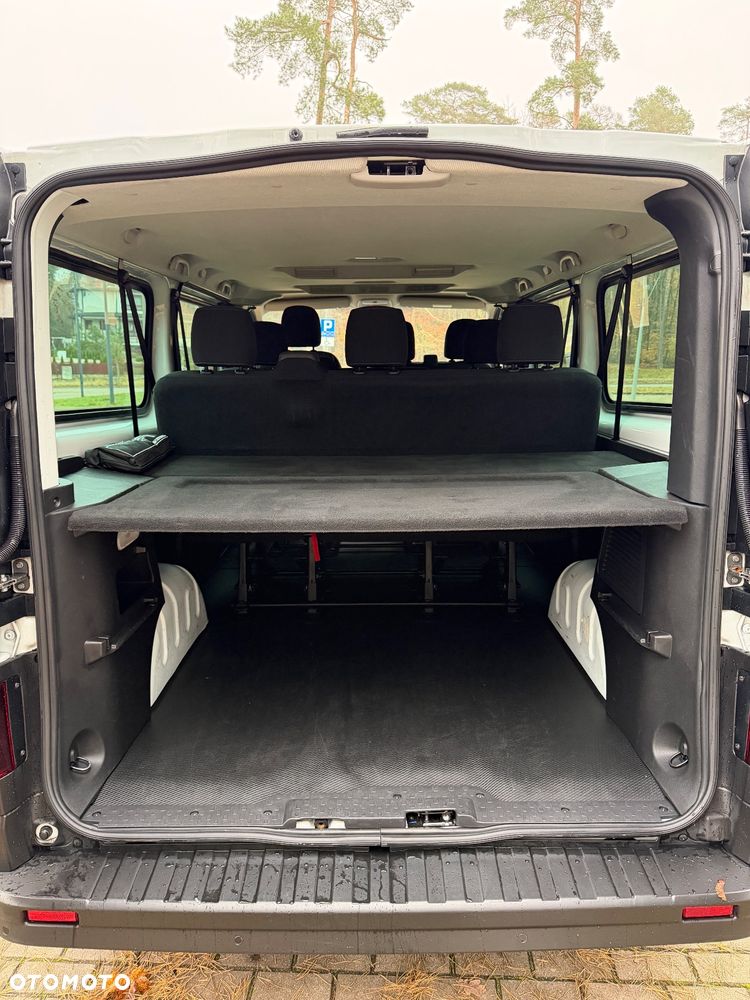 Renault Trafic ENERGY dCi 120 Combi Life - 11