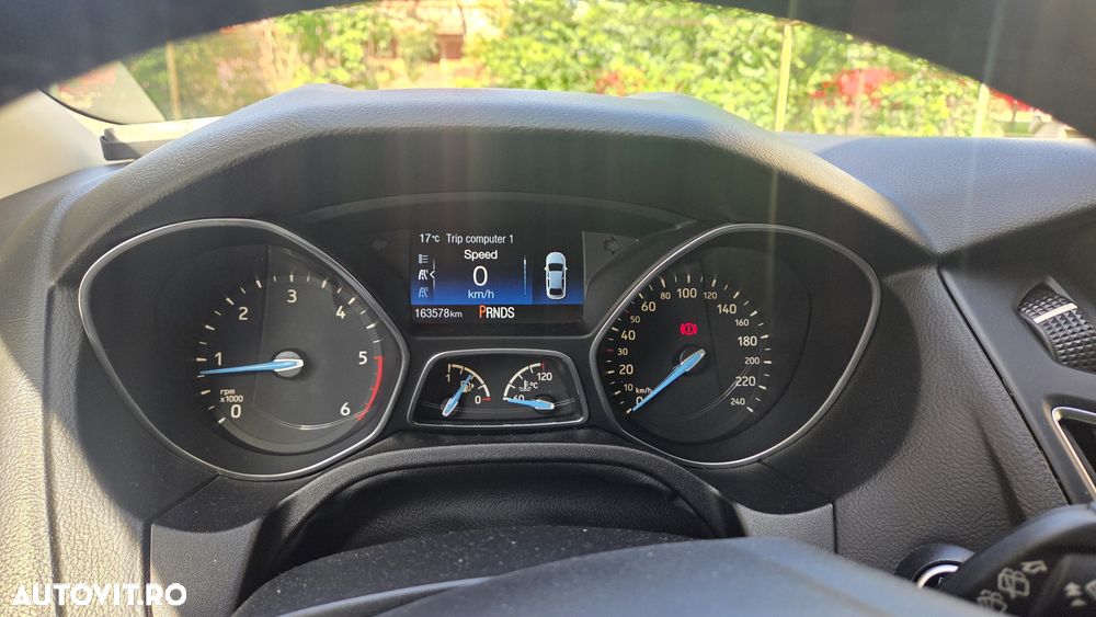 Ford Focus - 7