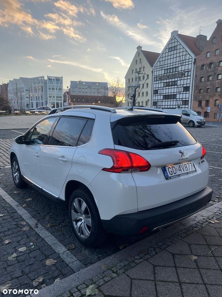 Peugeot 2008 120 VTI Allure - 4