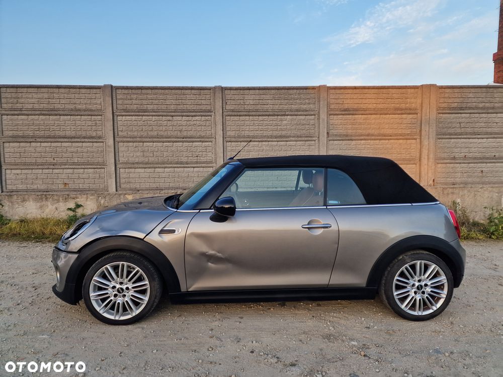 MINI Cooper D Cabrio - 33