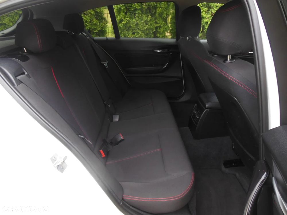 BMW Seria 1 118i Sport Line - 27