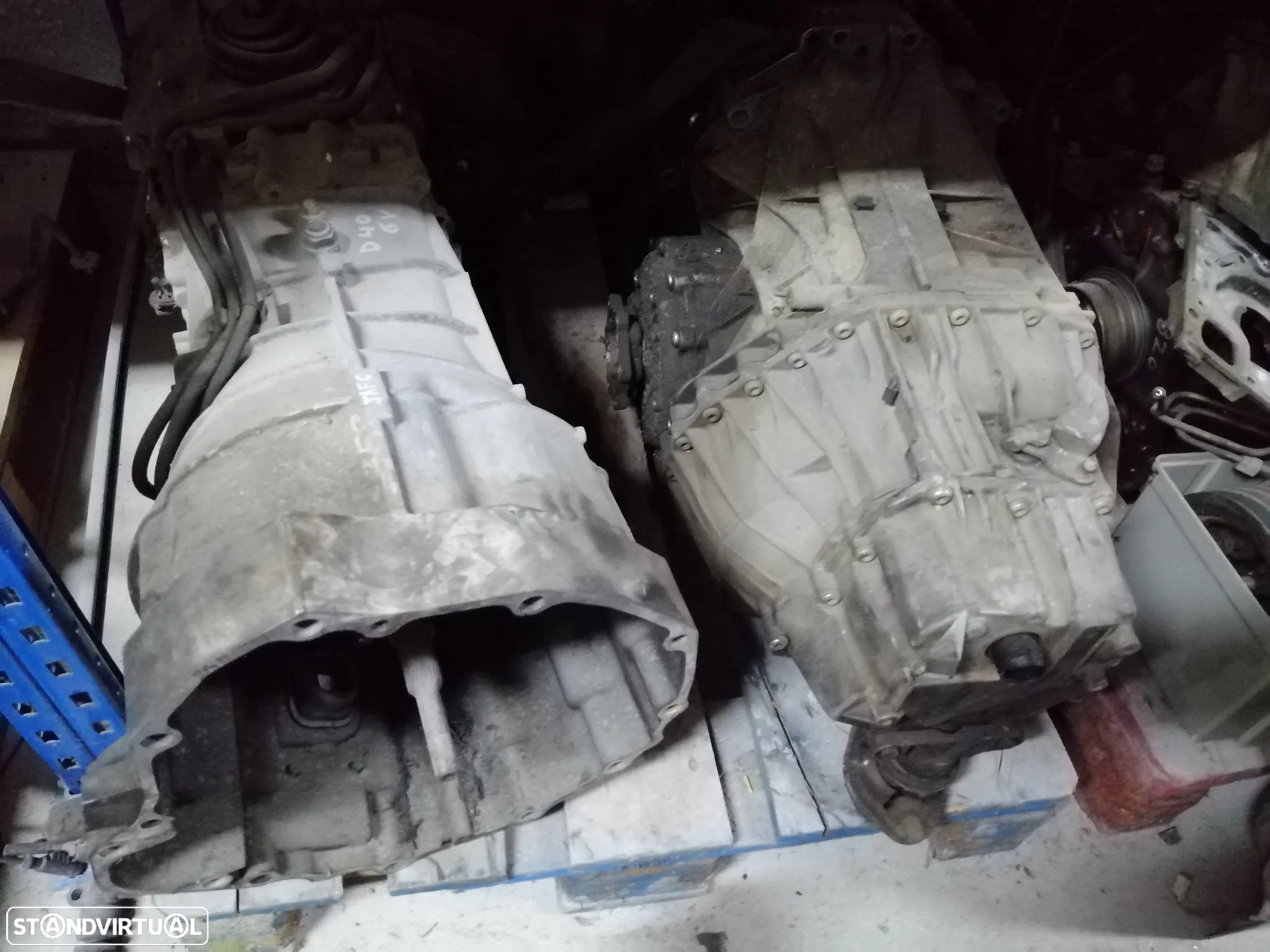 Lote de peças usadas Motor Caixa Alternador Arranque Direção Porta Tampa mala ETC ETC - 8
