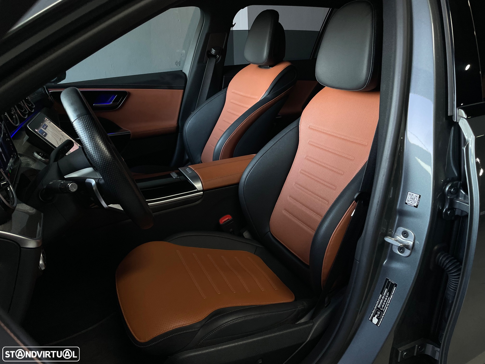 Mercedes-Benz C 300 e AMG Line - 20