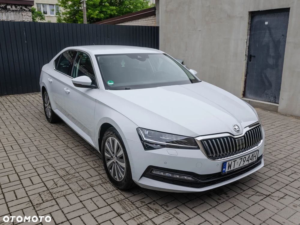 Skoda Superb 1.5 TSI Ambition DSG - 2
