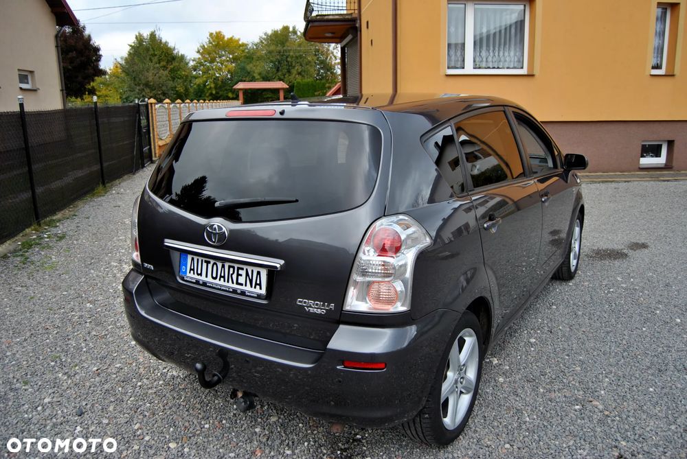 Toyota Corolla Verso 1.8 Sol + 7os - 11
