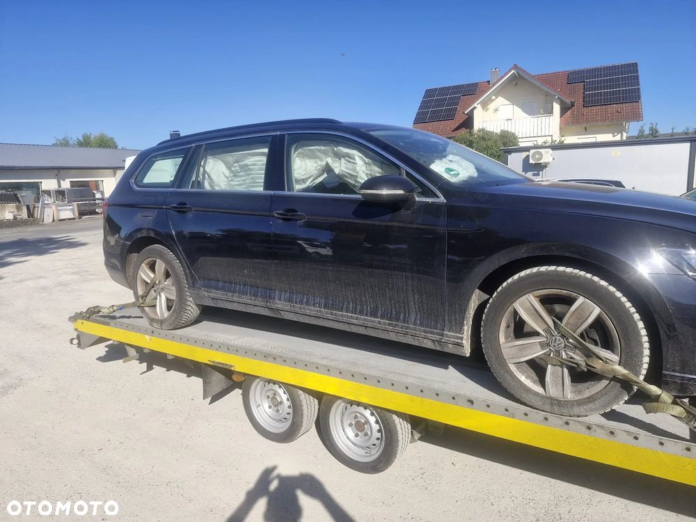 Volkswagen Passat 2.0 TDI SCR DSG Business - 3