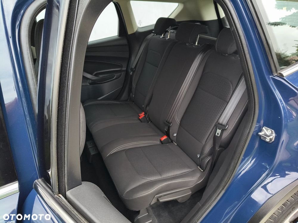 Ford Kuga 1.5 EcoBoost 2x4 Business Edition - 21