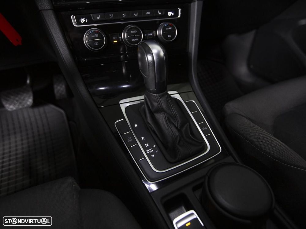 VW Golf van 2.0TDI DSG7 HIGHLINE c/iva - 21