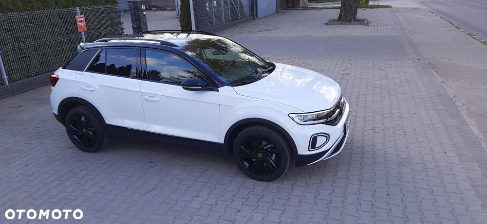 Volkswagen T-Roc - 16