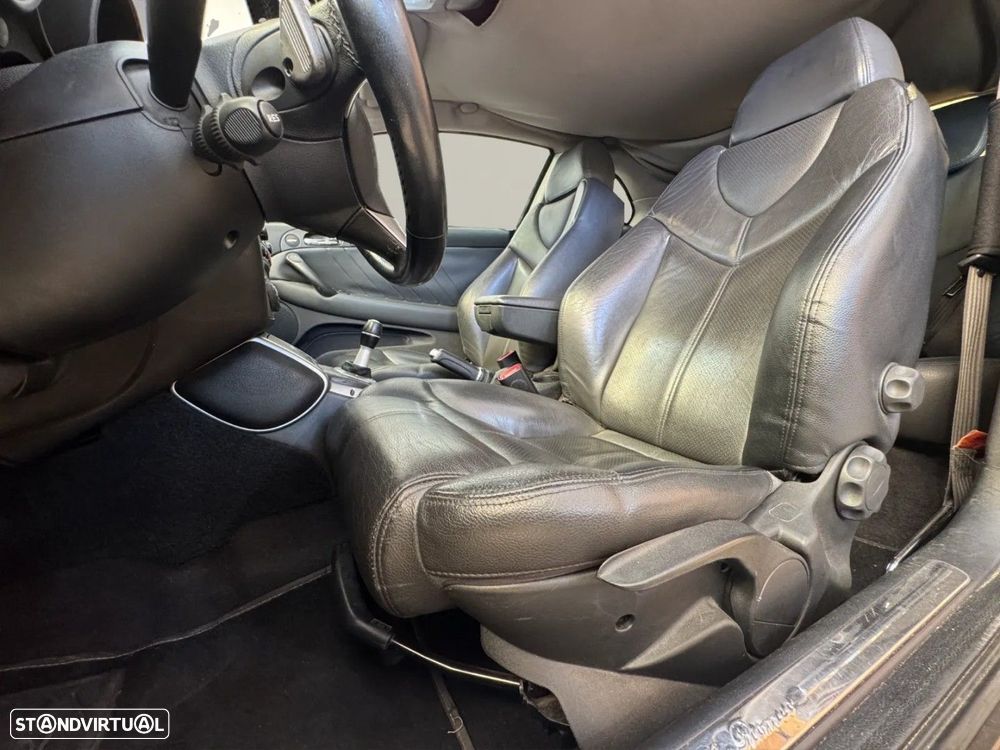 Alfa Romeo GT 2.0 JTS Selespeed - 17