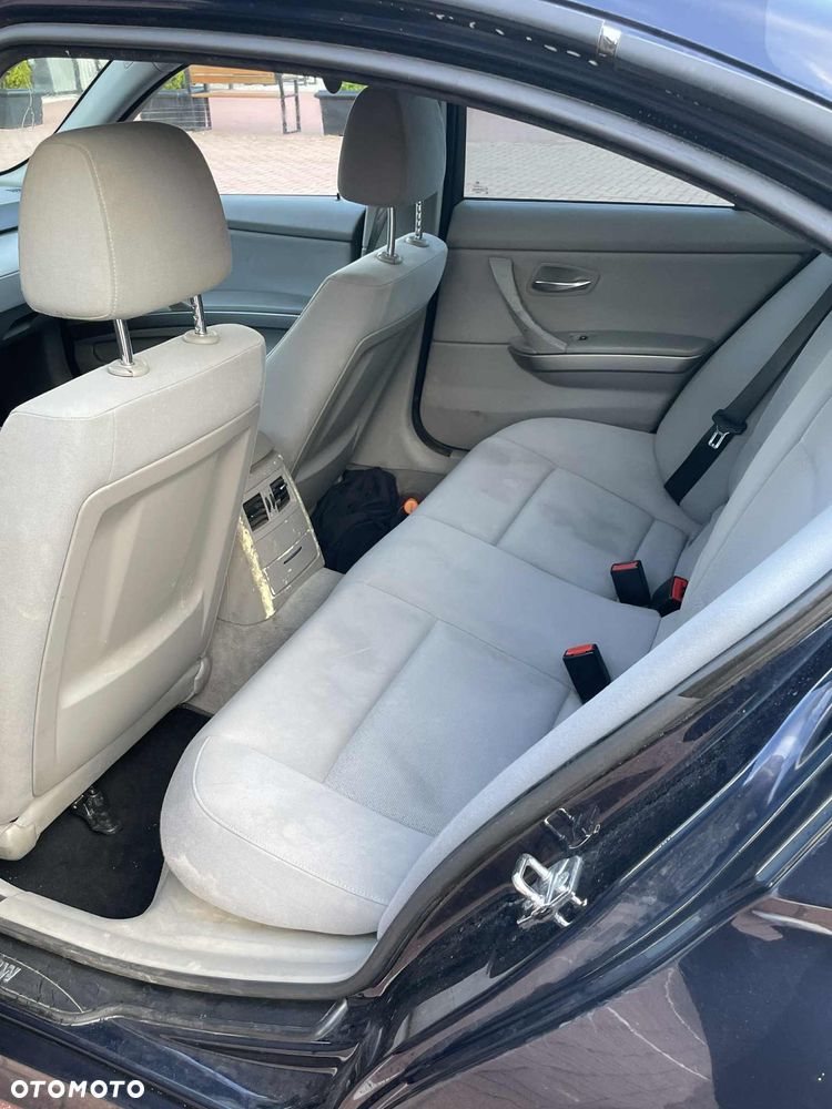 BMW Seria 3 - 15