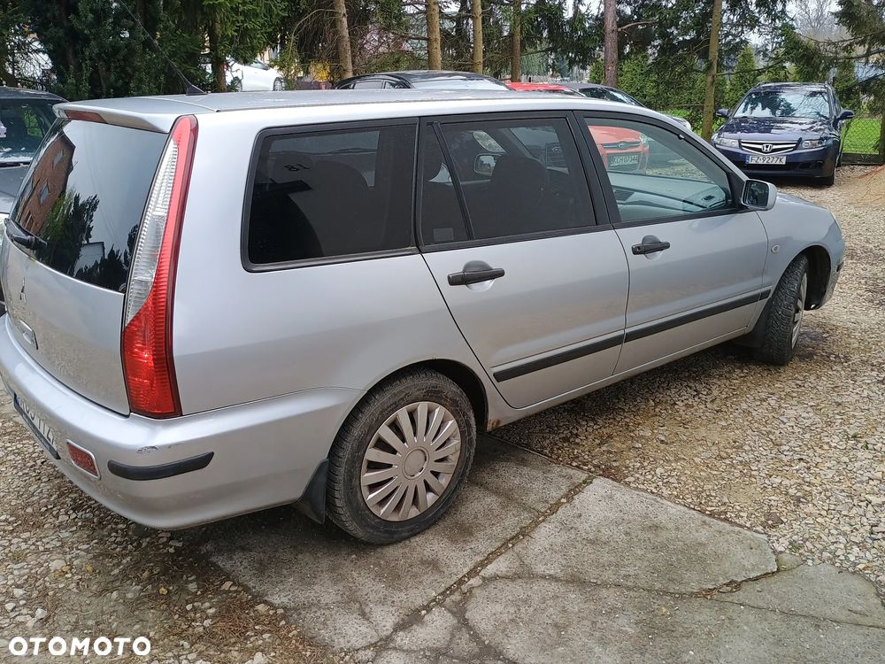 Mitsubishi Lancer - 4