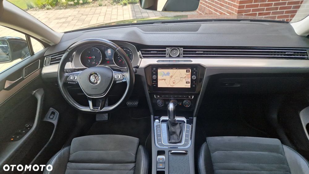 Volkswagen Passat 2.0 TDI Bi-Turbo BMT 4Mot Highline DSG - 13