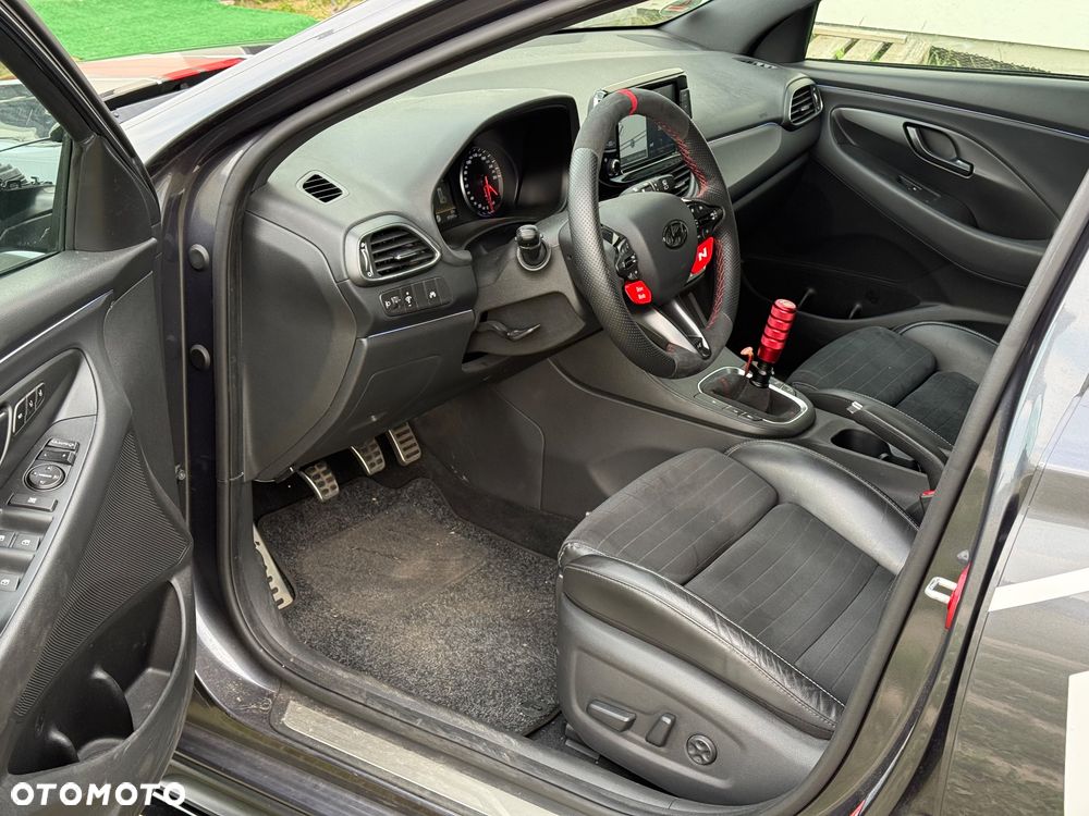 Hyundai i30 N - 12