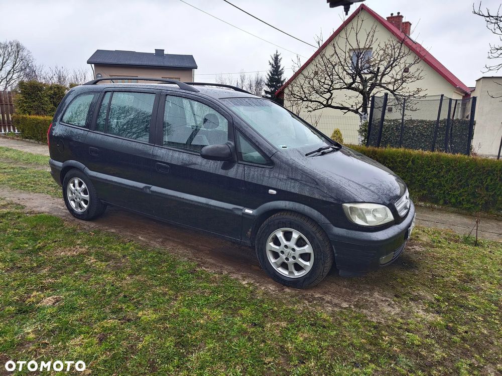 Opel Zafira 2.0 DTI - 1