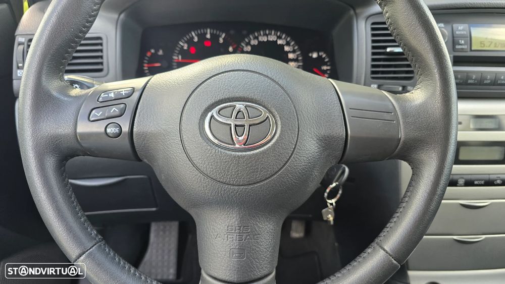 Toyota Corolla 1.4 D-4D Sol - 29